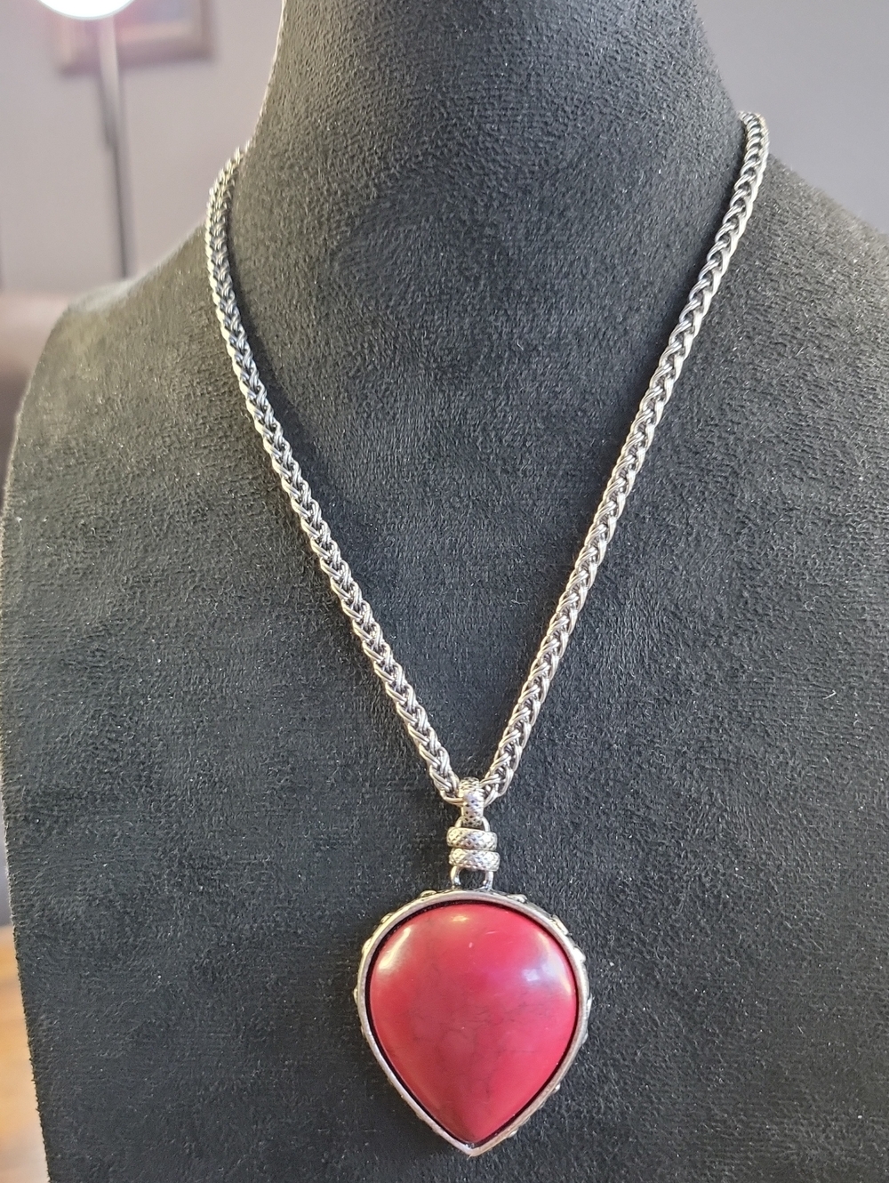 Vintage Lucky Brand Reversable Koi Fish Tear Drop Necklace